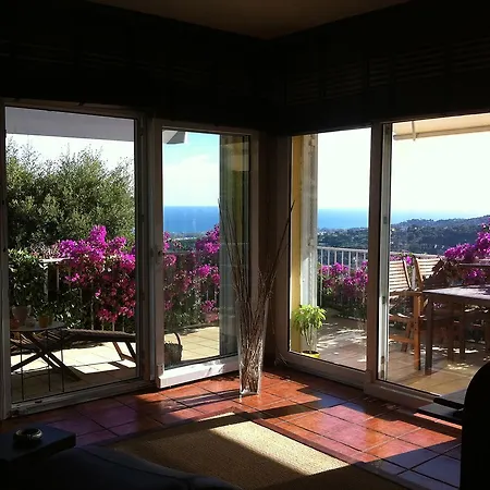 030 Jx - Aurons Tatil Evi Cabrils